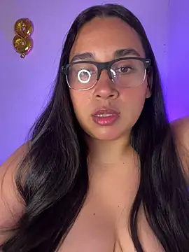 Snapshot of Cotton_angel chatting on 11, 6, 2026 Cotton angel online show from 11, 6, 2026
