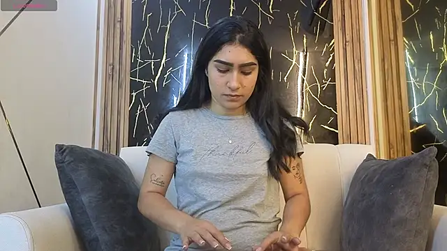 Snapshot of Julianas_pm chatting on 15, 4, 2026 Julianas pm online show from 15, 4, 2026