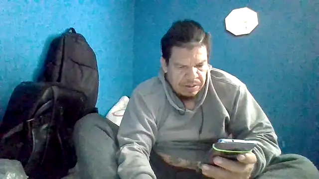 Snapshot of Oskr2024XXX chatting on 31, 5, 2026 Oskr2024XXX online show from 31, 5, 2026