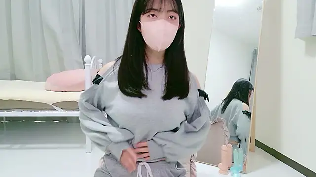 Snapshot of Hcup_leo chatting on 20, 4, 2026 Hcup leo online show from 20, 4, 2026