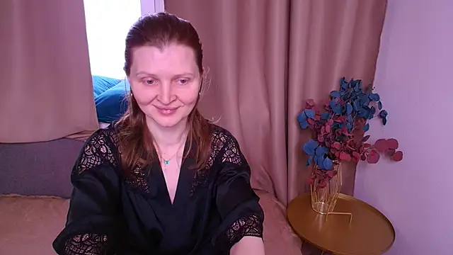 Snapshot of Liza__Evans chatting on 25, 4, 2026 Liza Evans online show from 25, 4, 2026