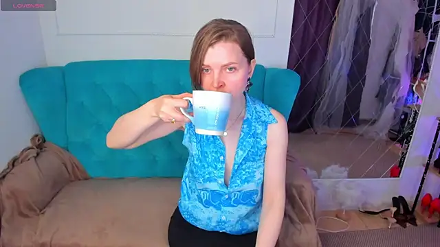 Snapshot of Liza__Evans chatting on 28, 5, 2026 Liza Evans online show from 28, 5, 2026