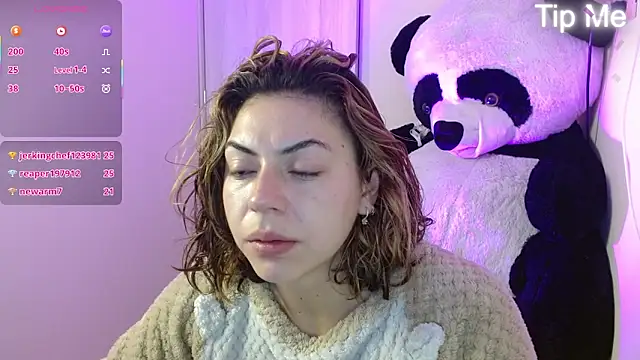 aprildumont online show from 30, 4, 2026