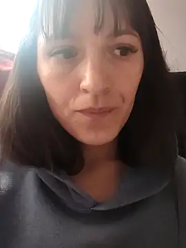 tina sussy online show from 28, 4, 2026