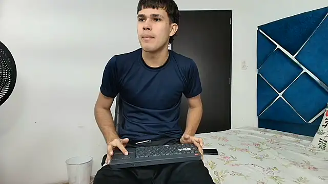 EdwinBoys online show from 12, 6, 2026