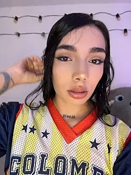 milasantana  online show from 7, 7, 2026