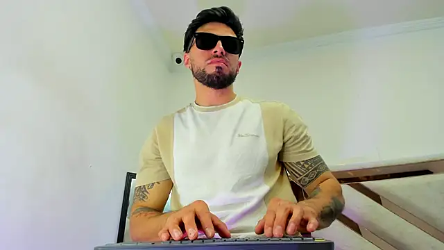 Snapshot of Draco_blaze chatting on 25, 5, 2026 Draco blaze online show from 25, 5, 2026