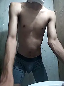 largedickk  online show from 17, 4, 2026