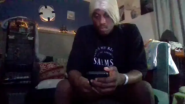 Snapshot of Dicksee_Left chatting on 7, 6, 2026 Dicksee Left online show from 7, 6, 2026