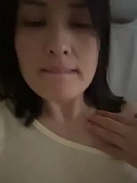 Faye-baby online show from 28, 4, 2026