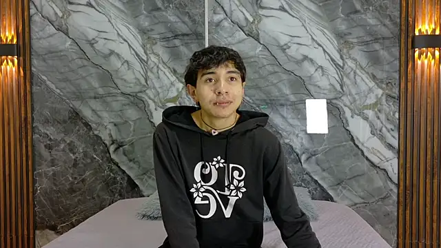 NoahWalker   online show from 14, 5, 2026