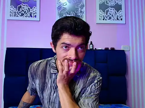 taylor Stele online show from 29, 4, 2026