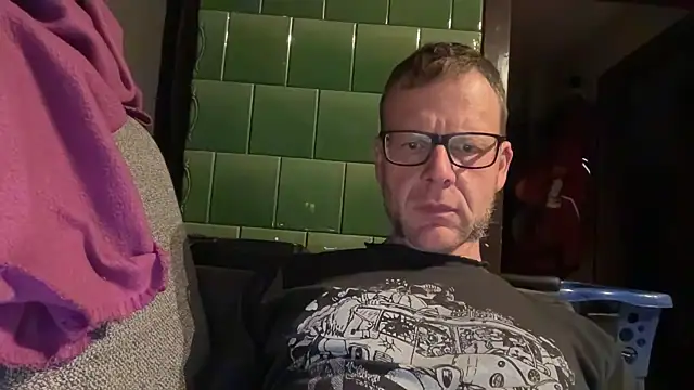 Snapshot of o_florian_o1 chatting on 20, 5, 2026 o florian o1 online show from 20, 5, 2026