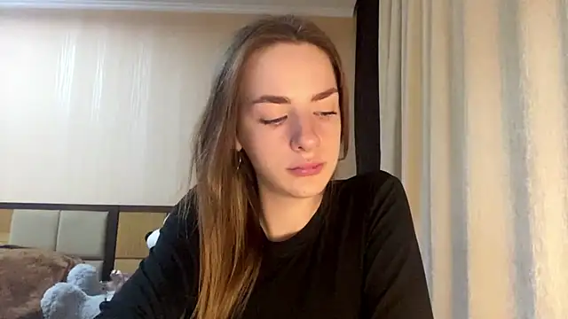 Snapshot of selianderol chatting on 8, 7, 2026 selianderol online show from 8, 7, 2026