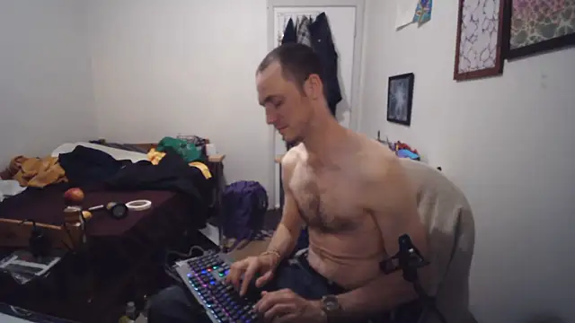 JohnnyMoves online show from 15, 6, 2026
