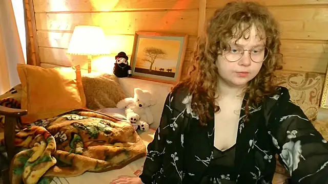 Snapshot of Sara_del_Sun chatting on 24, 4, 2026 Sara del Sun online show from 24, 4, 2026