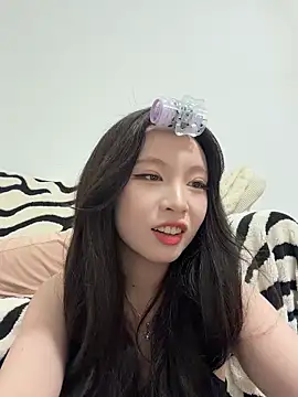 nide-baby online show from 18, 4, 2026