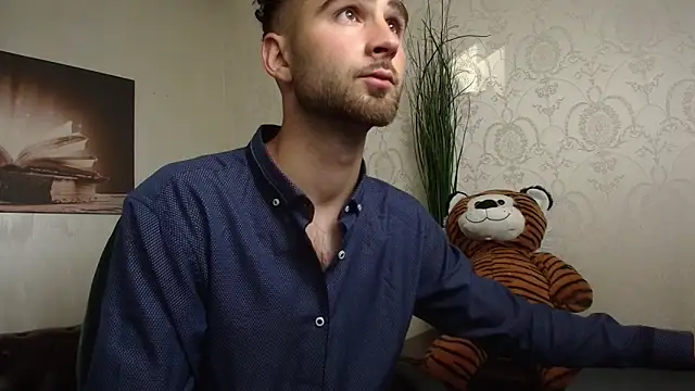 KyloEast online show from 28, 4, 2026