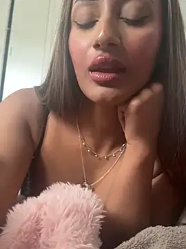 sexyasianpersuation online show from 16, 4, 2026