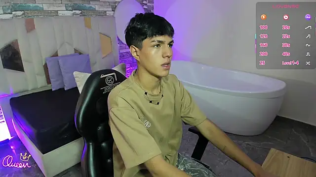 Snapshot of Damian_tay chatting on 7, 5, 2026 Damian tay online show from 7, 5, 2026