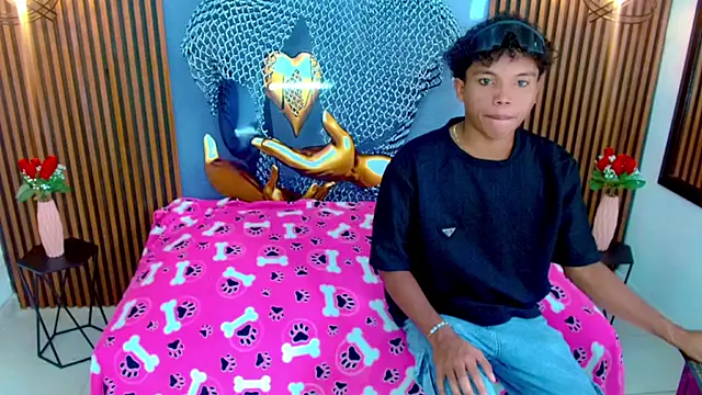 Chris Hott online show from 23, 5, 2026