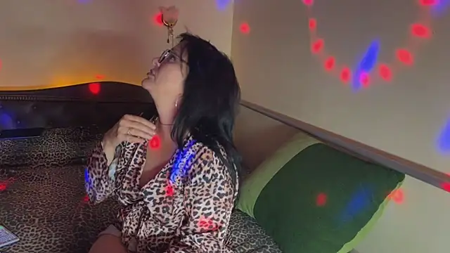 OxiLovex online show from 24, 7, 2026