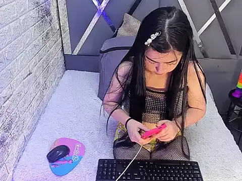 julietaflame online show from 7, 5, 2026