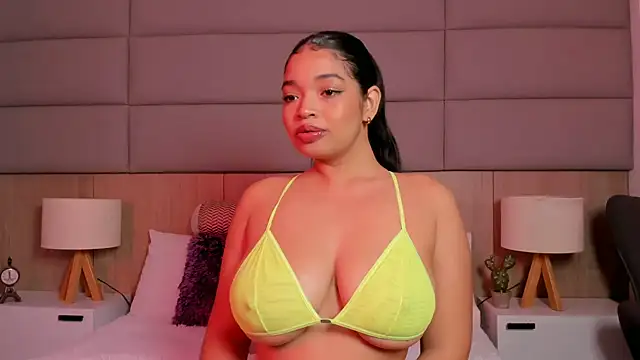 Snapshot of LilyFoox chatting on 21, 5, 2026 LilyFoox online show from 21, 5, 2026