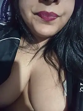Snapshot of Thamimaodefada chatting on 1, 7, 2026 Thamimaodefada online show from 1, 7, 2026