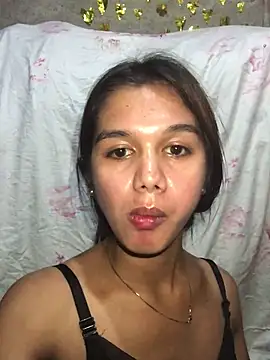 Snapshot of marie_castro chatting on 19, 6, 2026 marie castro online show from 19, 6, 2026