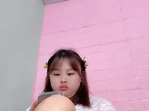 NhungNhun789 online show from 27, 4, 2026