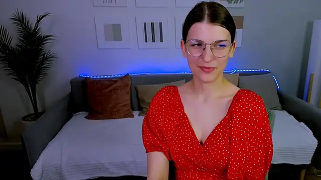 AnnaThorne online show from 22, 4, 2026