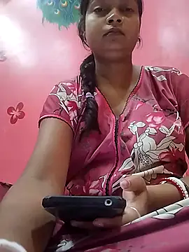 Snapshot of Simupaul001 chatting on 25, 5, 2026 Simupaul001 online show from 25, 5, 2026