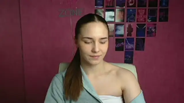 Snapshot of Kyara_ra chatting on 24, 4, 2026 Kyara ra online show from 24, 4, 2026