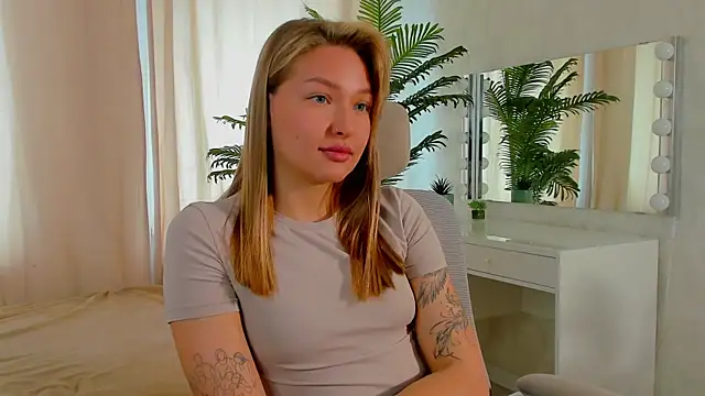 FidelaMendolia online show from 18, 4, 2026