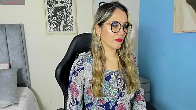 Snapshot of sugar_milff chatting on 21, 7, 2026 sugar milff online show from 21, 7, 2026