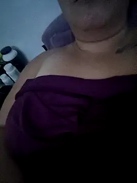 mamisamors online show from 20, 4, 2026