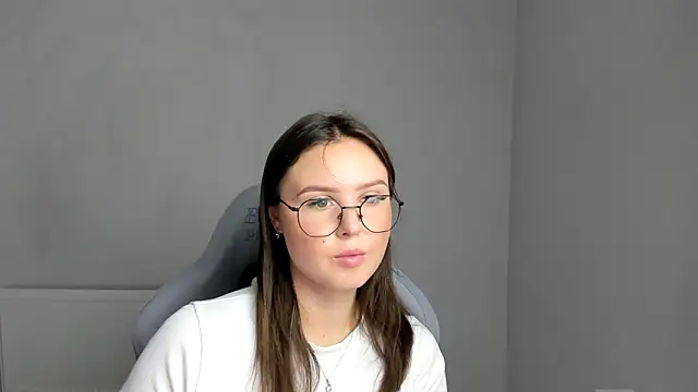 Regina cute  online show from 2, 7, 2026