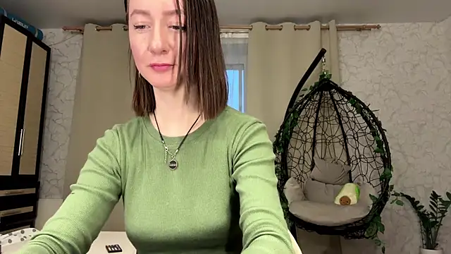 Snapshot of MariaSpadoni chatting on 29, 4, 2026 MariaSpadoni online show from 29, 4, 2026