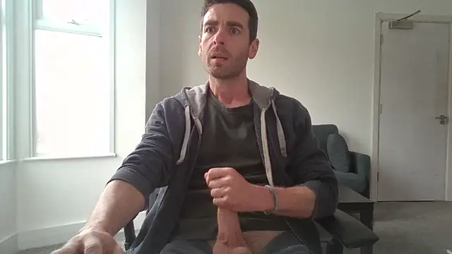 Snapshot of frenchbdmaninlondon chatting on 11, 6, 2026 frenchbdmaninlondon online show from 11, 6, 2026