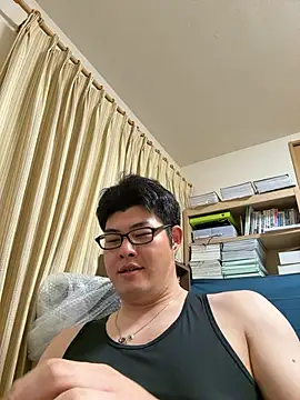 Snapshot of shun_201 chatting on 7, 5, 2026 shun 201 online show from 7, 5, 2026