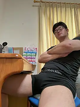 Snapshot of shun_201 chatting on 26, 5, 2026 shun 201 online show from 26, 5, 2026