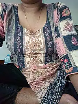 Snapshot of Misty-Meya chatting on 23, 7, 2026 Misty-Meya online show from 23, 7, 2026