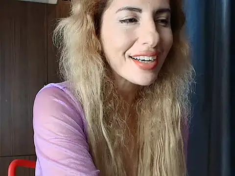 Snapshot of _horny_sexy_ chatting on 24, 10, 2025 horny sexy online show from 24, 10, 2025