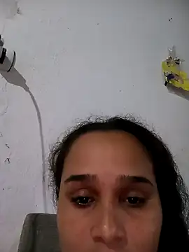 Snapshot of Dark_Honey_Duo chatting on 4, 5, 2026 Dark Honey Duo online show from 4, 5, 2026