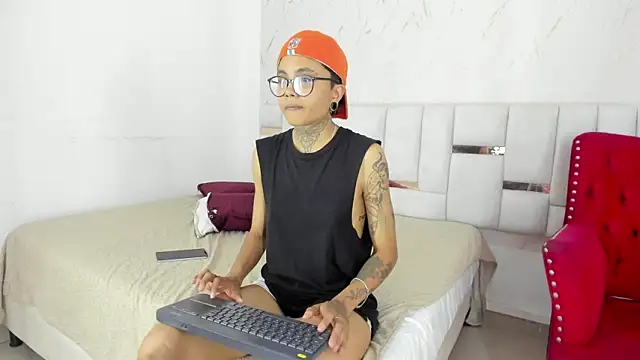 Snapshot of Antony_D_ossa chatting on 19, 5, 2026 Antony D ossa online show from 19, 5, 2026