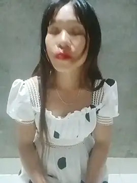  Keisa pussy online show from 20, 5, 2026