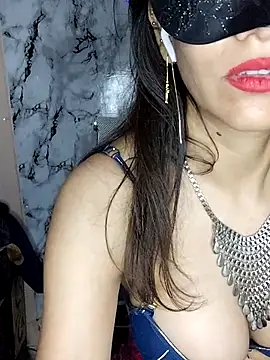 Snapshot of lovelyrosewifey chatting on 7, 7, 2026 lovelyrosewifey online show from 7, 7, 2026