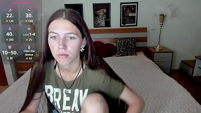 Snapshot of MaryRapunzel chatting on 3, 7, 2026 MaryRapunzel online show from 3, 7, 2026