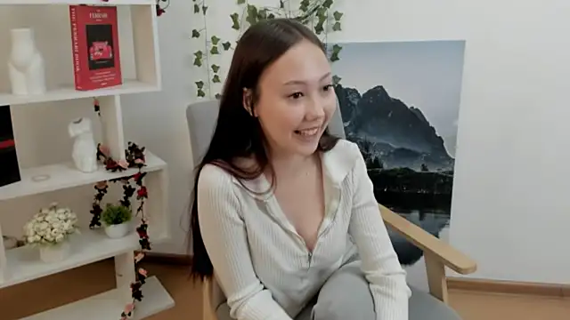 Snapshot of CherieAppel chatting on 23, 4, 2026 CherieAppel online show from 23, 4, 2026
